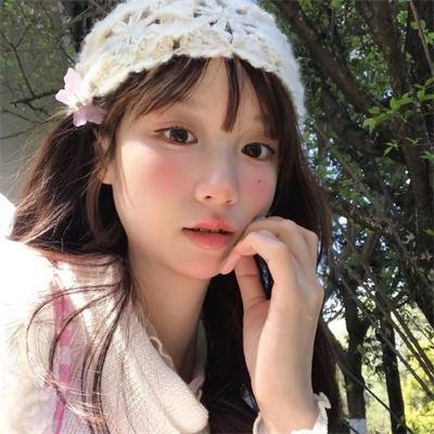 行走的鸡毛掸子